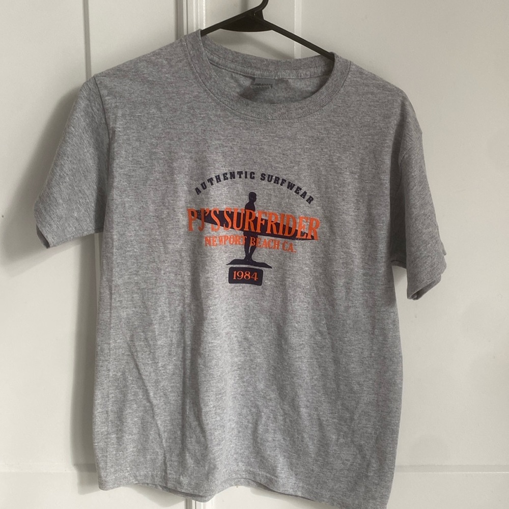 Kids tshirt New Neverworn